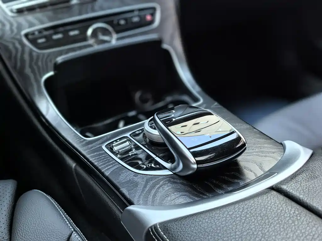 Mercedes-Benz C-Class 2017 — фото 7