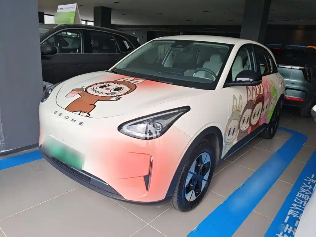 Geely Galaxy Starwish 2025 — фото 2