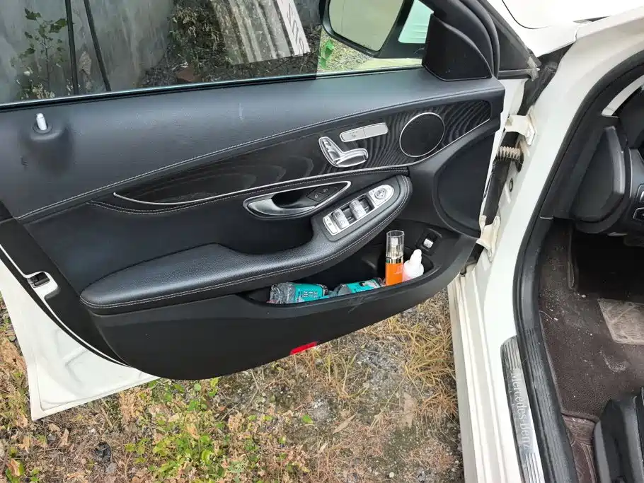 Mercedes-Benz C-Class 2019