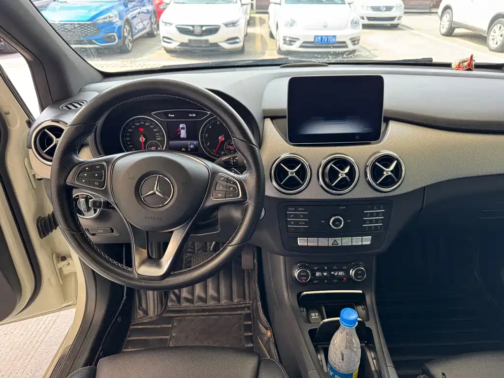 Mercedes-Benz B-Class 2018