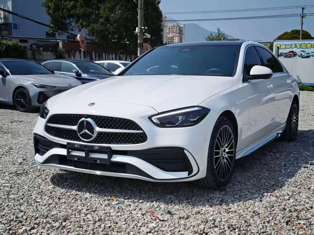 Mercedes-Benz C-Class 2023 — фото 1
