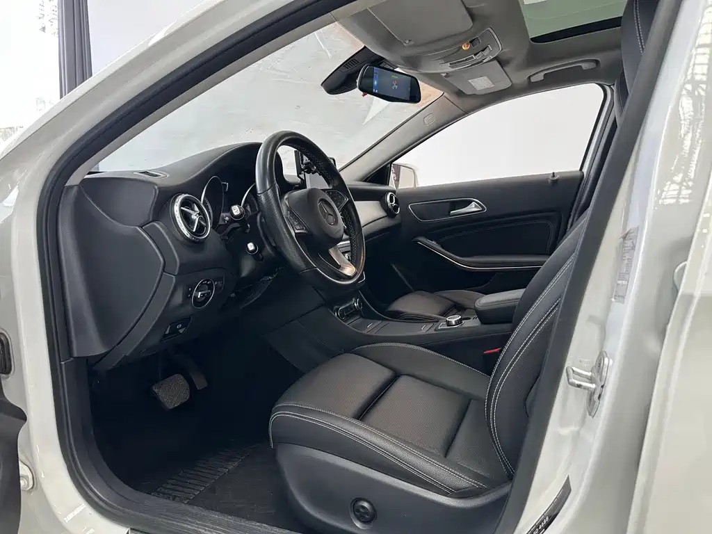 Mercedes-Benz GLA 2017 — фото 4