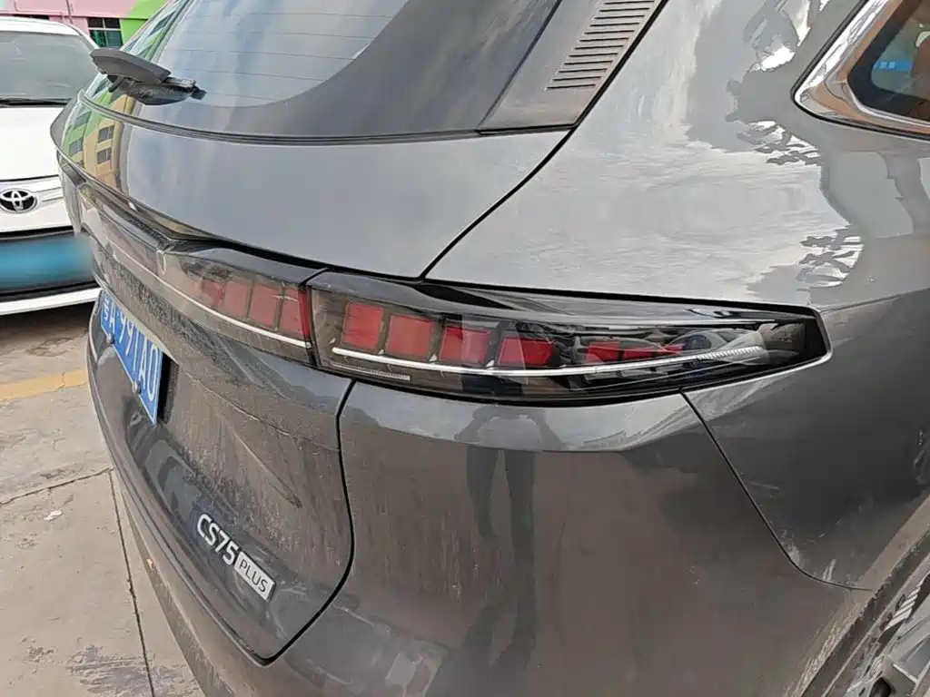 Changan CS75PLUS 2024 — фото 8