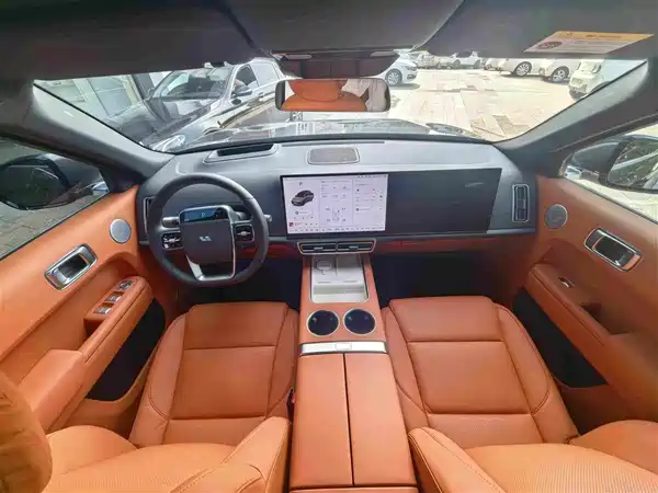 Li Auto L8 2023