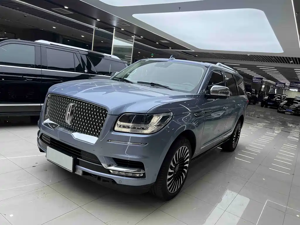 Lincoln Navigator 2021