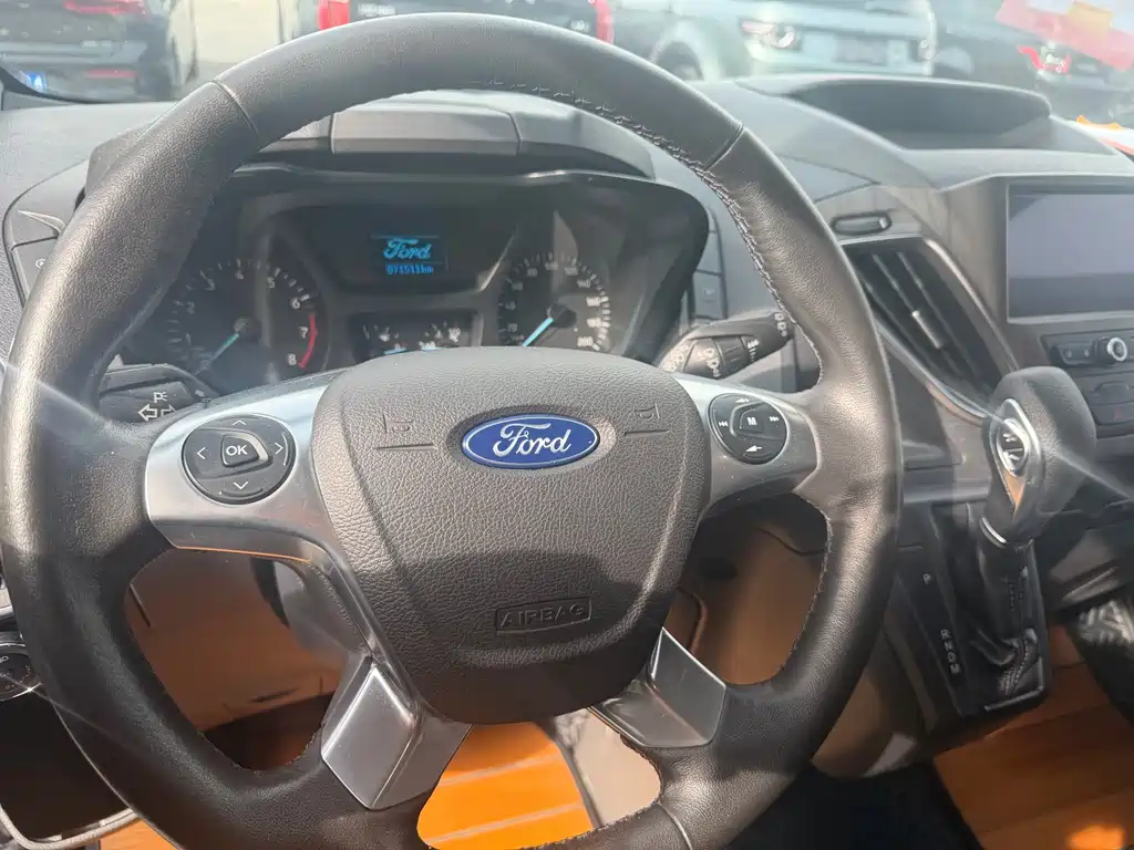 Ford Tourneo 2020 — фото 11