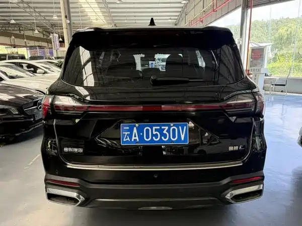 Geely Haoyue L 2023