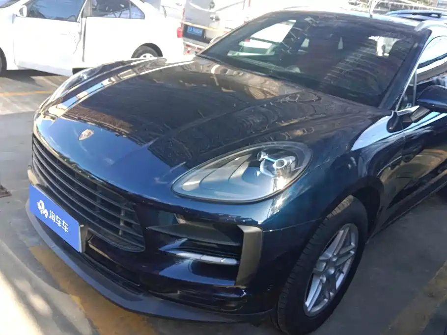 Porsche Macan 2020 — фото 1