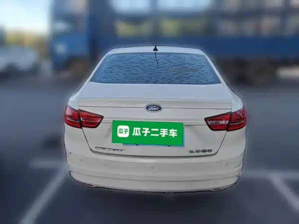 Ford Escort 2019