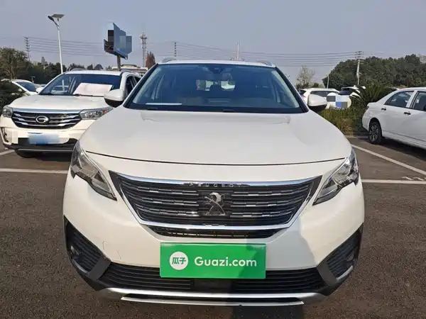Peugeot 5008 2017