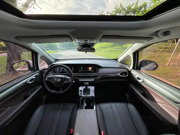 GAC Trumpchi M6 2025