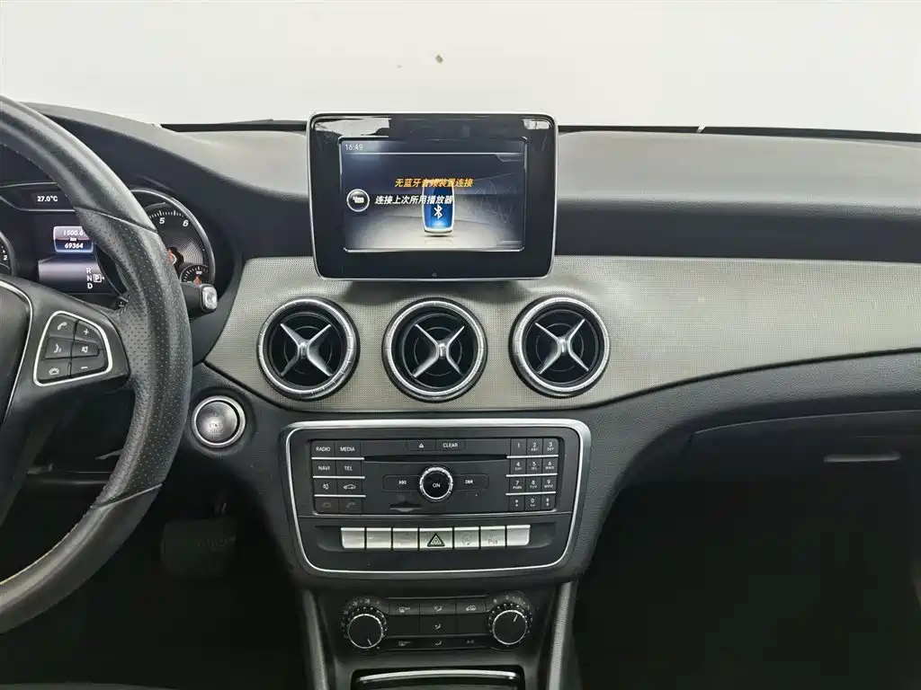 Mercedes-Benz CLA 2017 — фото 12