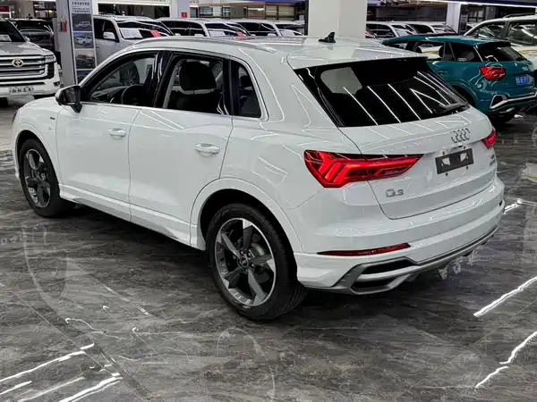 Audi Q3 2022