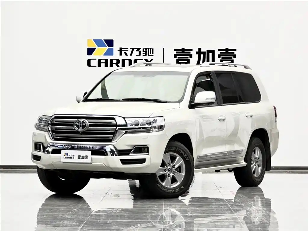 Toyota Land Cruiser 2018 — фото 1