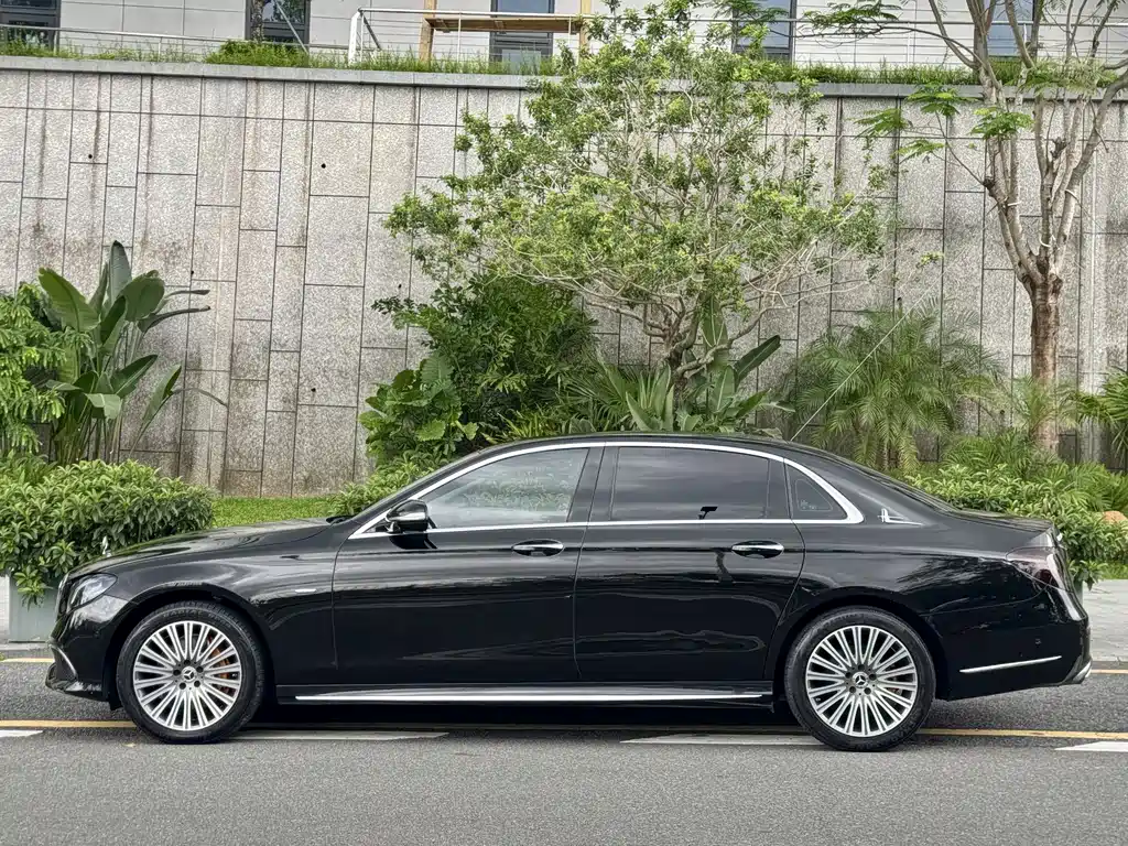 Mercedes-Benz E-Class 2020 — фото 3