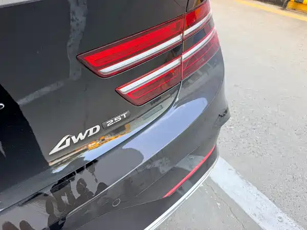Genesis G80 2025