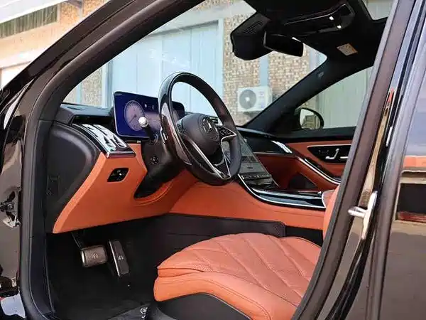 Mercedes-Benz Maybach S-Class 2025