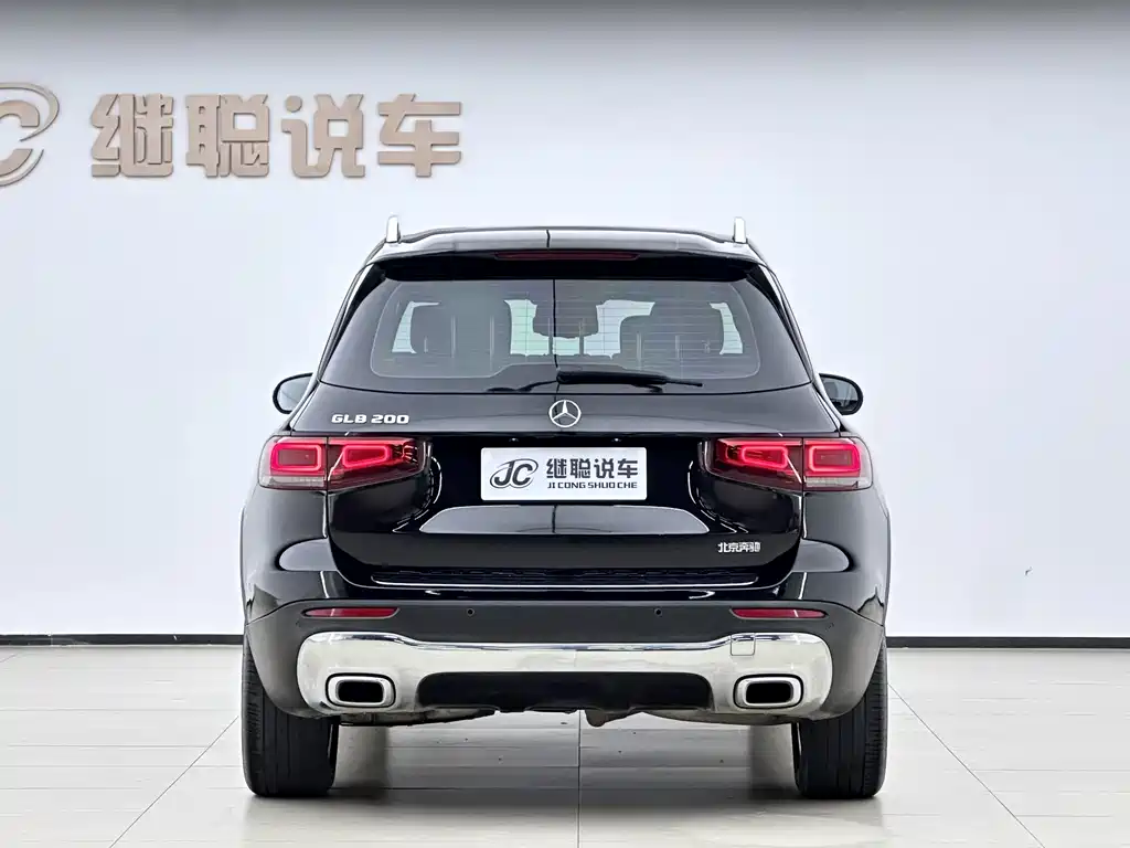 Mercedes-Benz GLB 2021