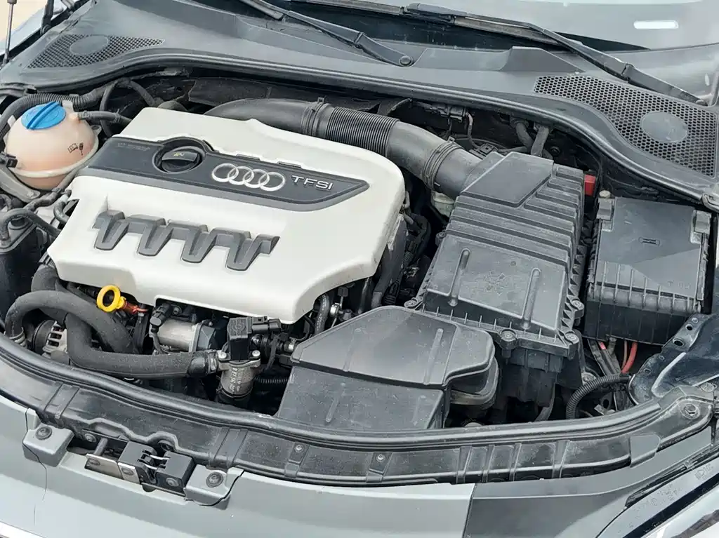 Audi TTS 2013 — фото 29