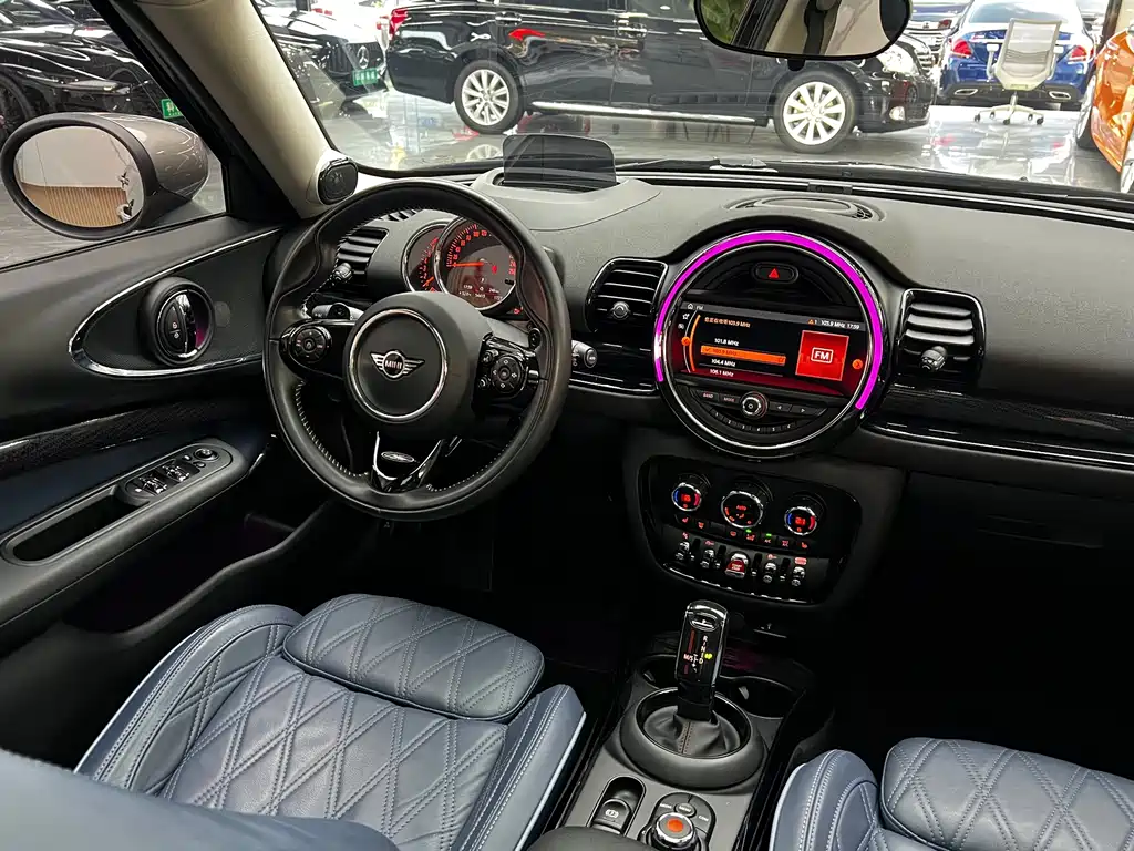 MINI Clubman 2020 — фото 24