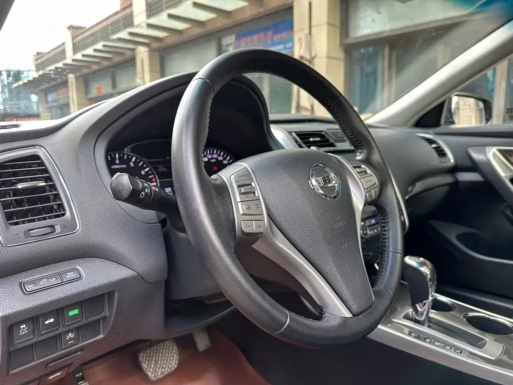 Nissan Teana 2016 — фото 20