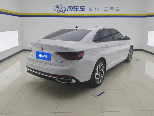 Volkswagen Sagitar 2023
