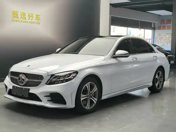 Mercedes-Benz C-Class 2021