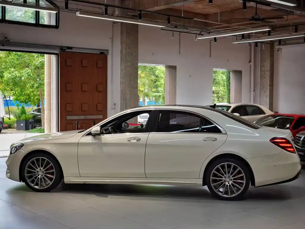 Mercedes-Benz S-Class 2018