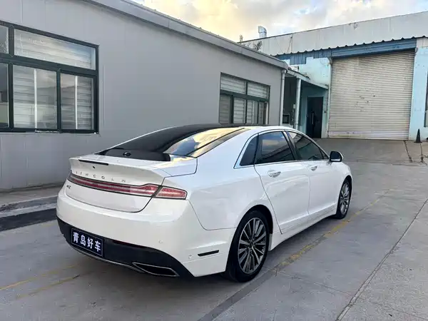 Lincoln MKZ 2018
