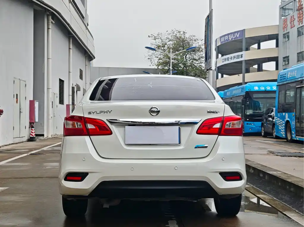 Nissan Sylphy 2018 — фото 5