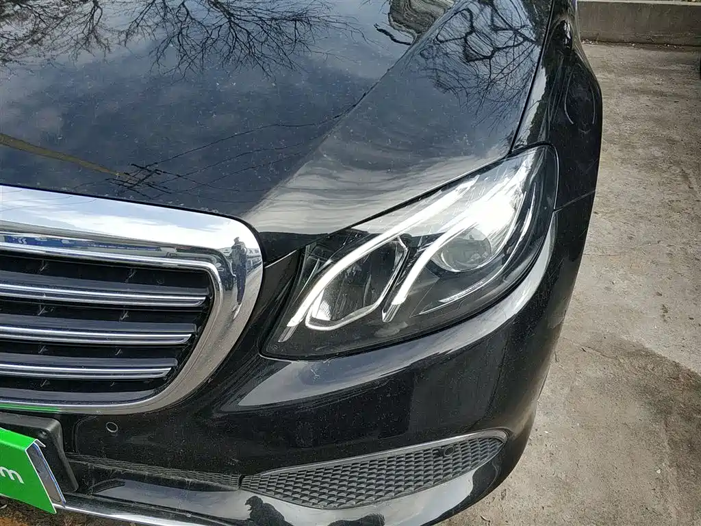 Mercedes-Benz E-Class 2020 — фото 15