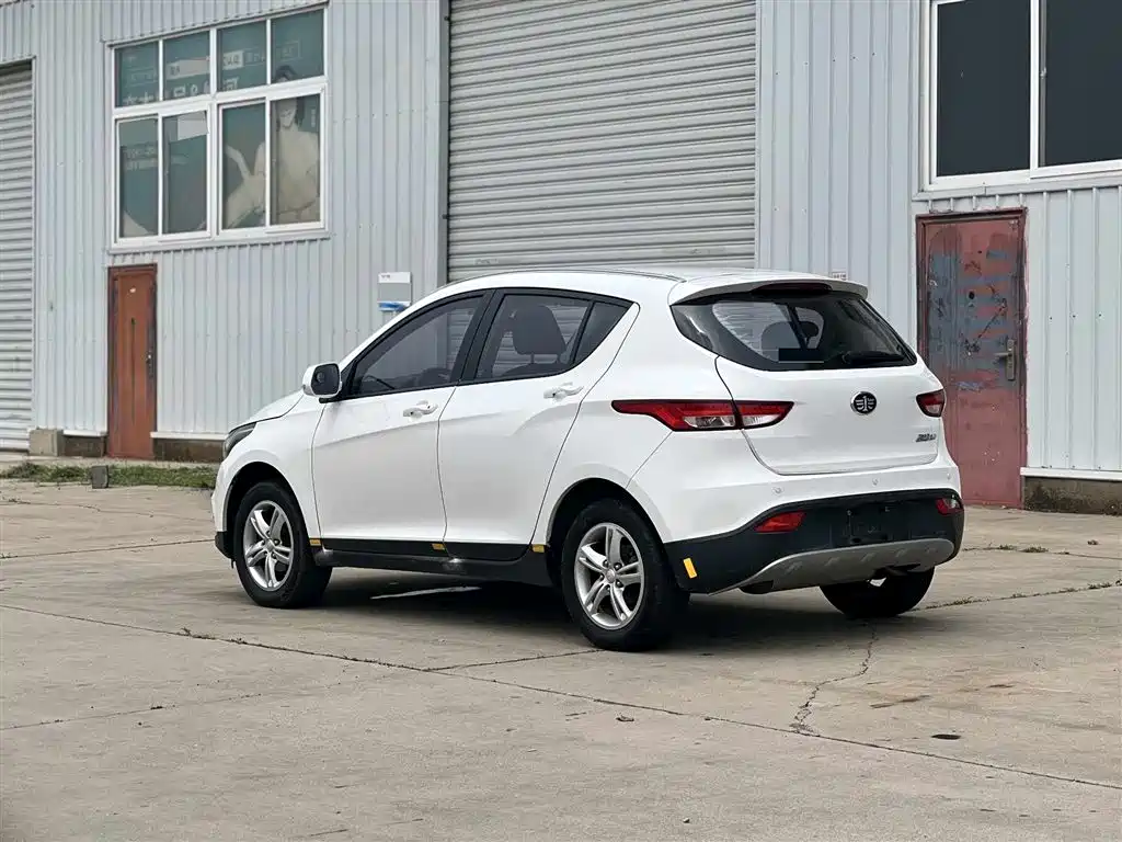 FAW Junpai D60 2016