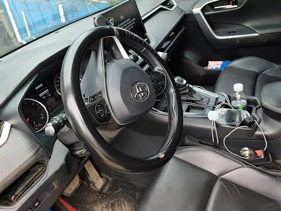 Toyota Wildlander 2022 — фото 15