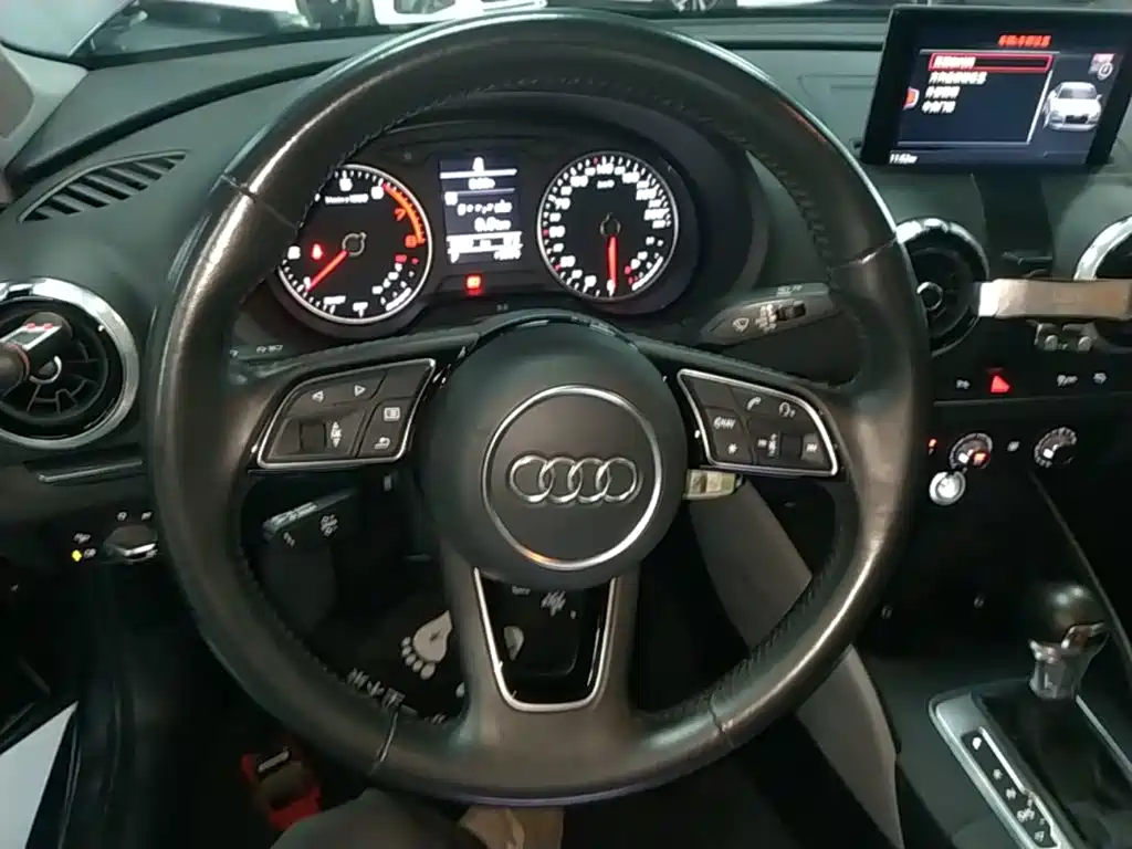 Audi A3 2020 — фото 11