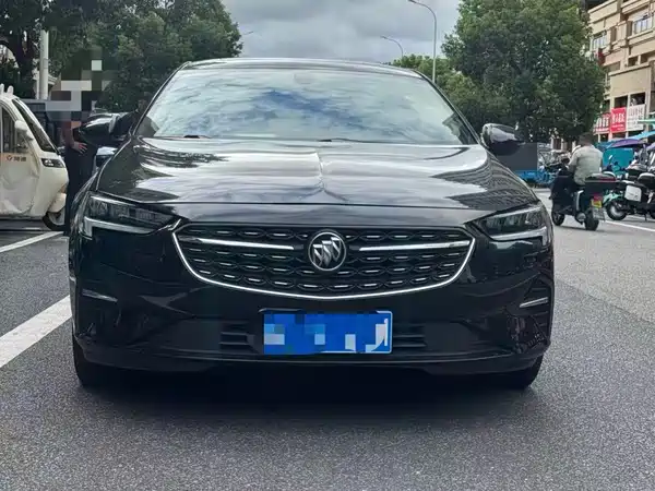Buick Regal 2020