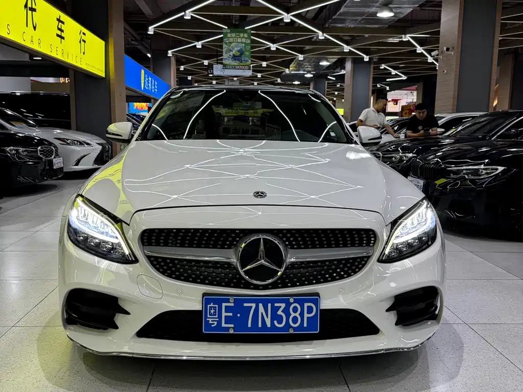 Mercedes-Benz C-Class 2019