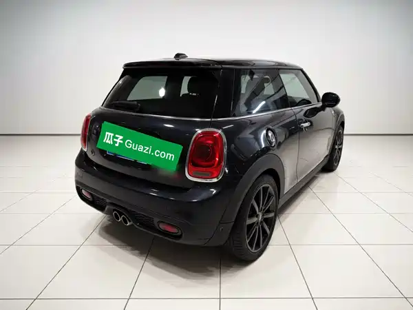 MINI 2015