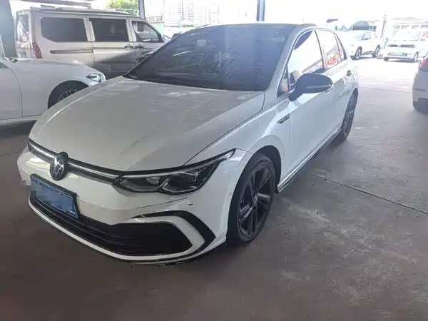 Volkswagen Golf 2023