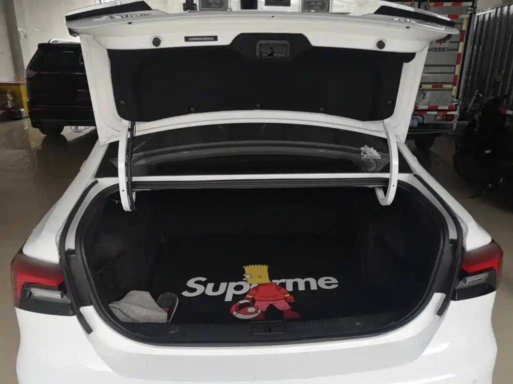Roewe i6 MAX 2020 — фото 19