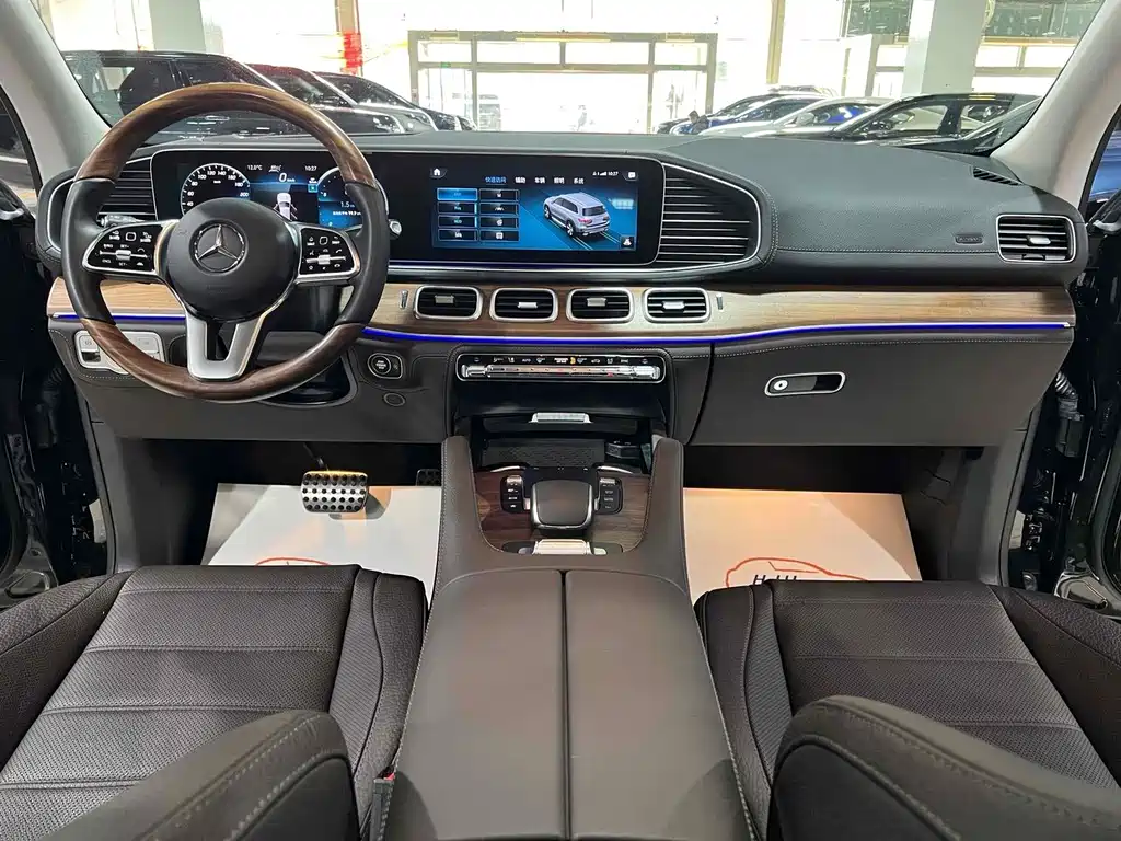 Mercedes-Benz GLS 2023 — фото 8