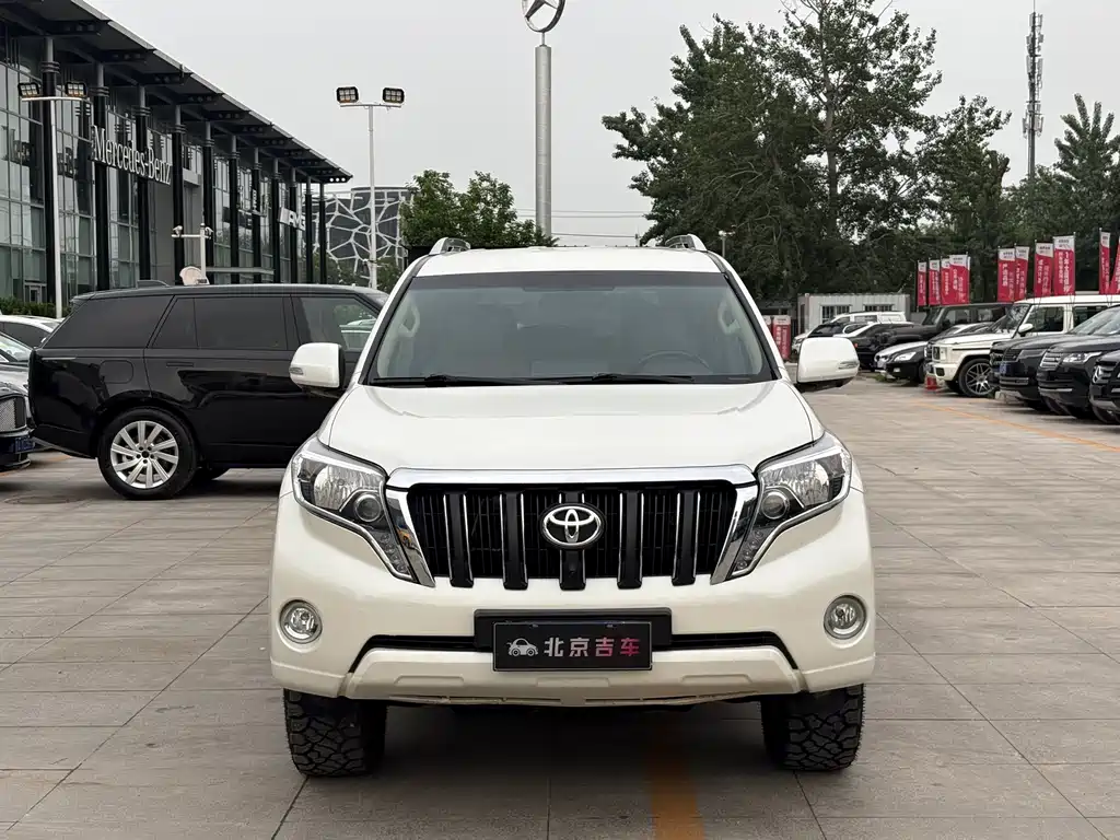 Toyota Prado 2016 — фото 2