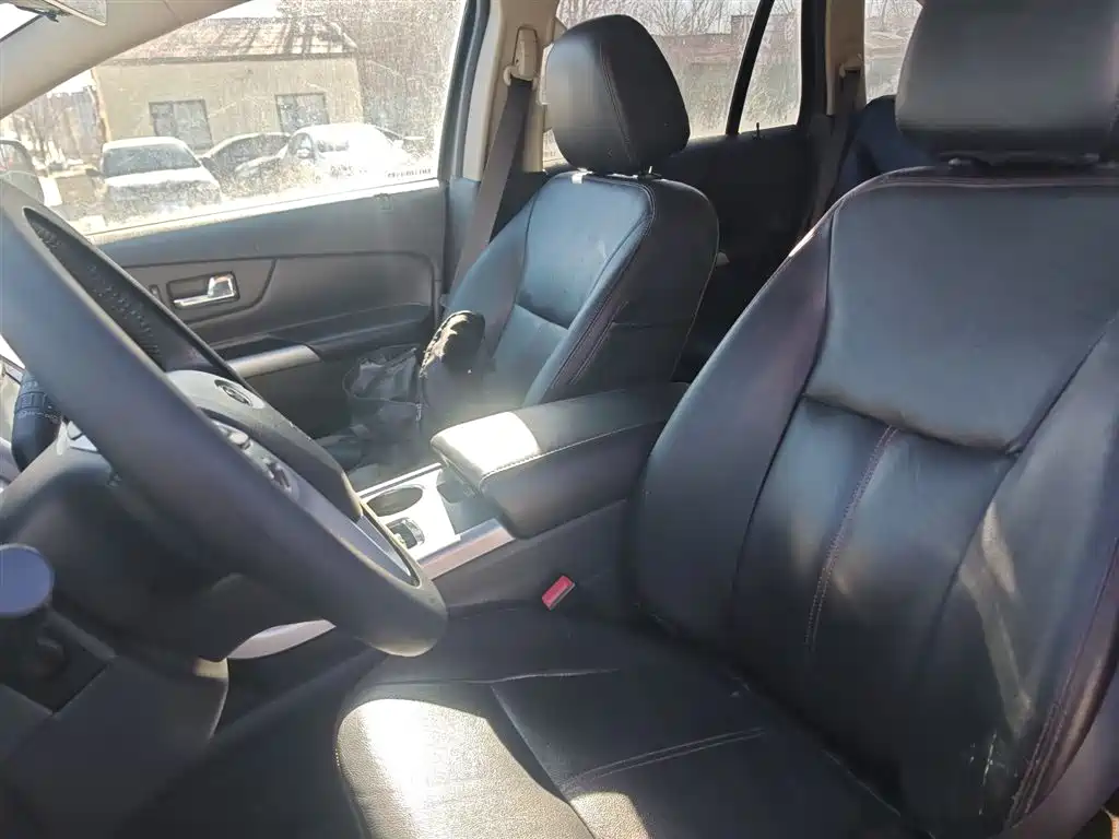 Ford Edge 2015 — фото 15