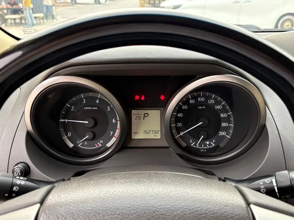 Toyota Prado 2016 — фото 10