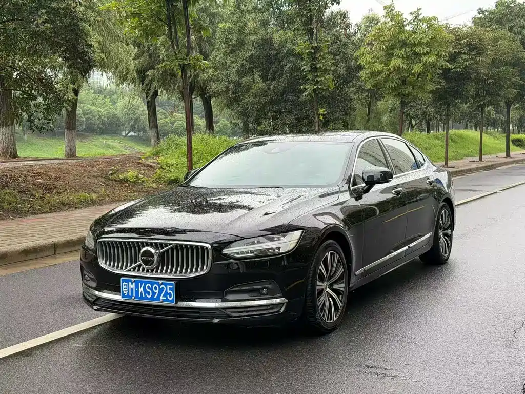 Volvo S90 2021 — фото 1