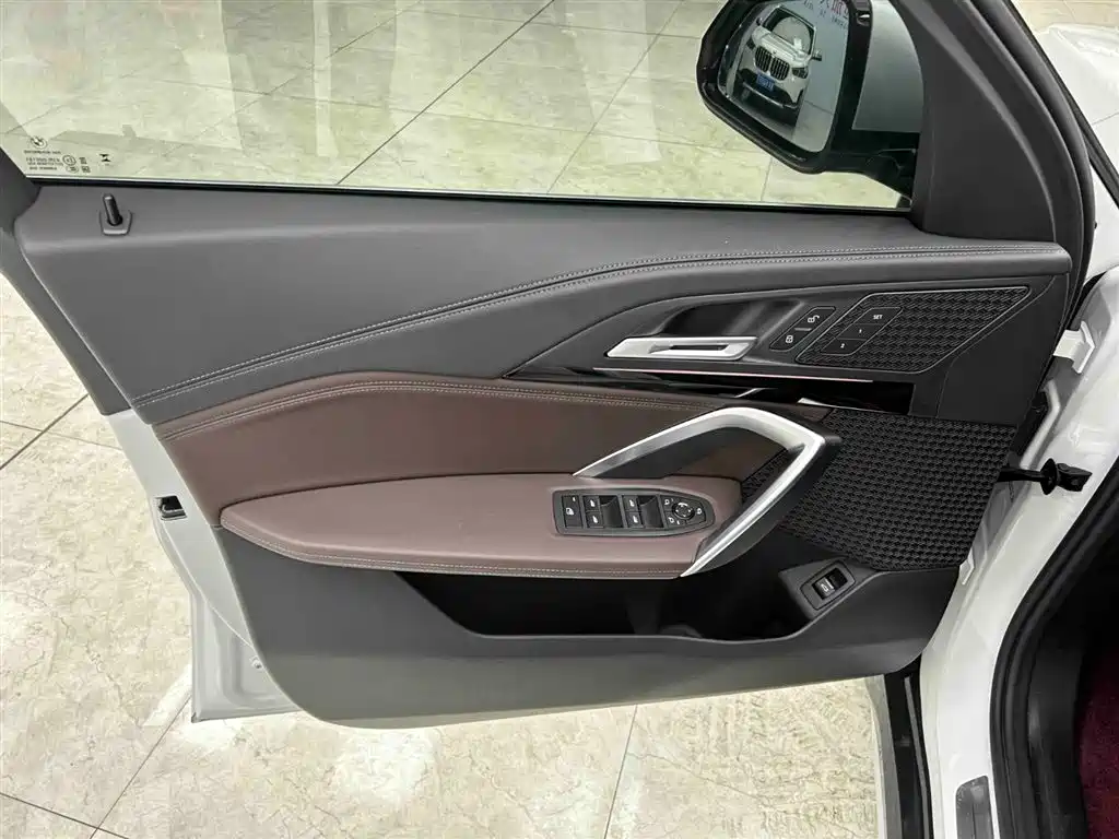 BMW X1 2023 — фото 11
