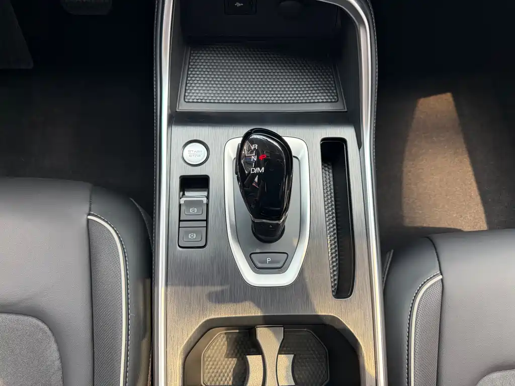 Haval H6 2023 — фото 17