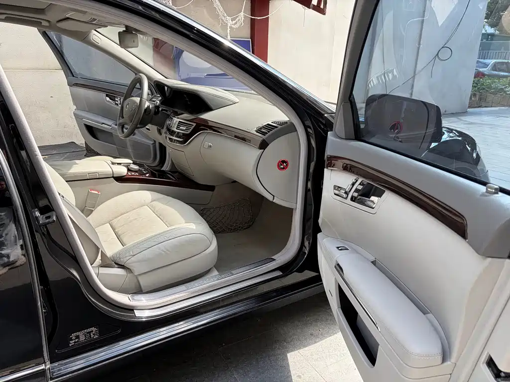 Mercedes-Benz S-Class 2011 — фото 11