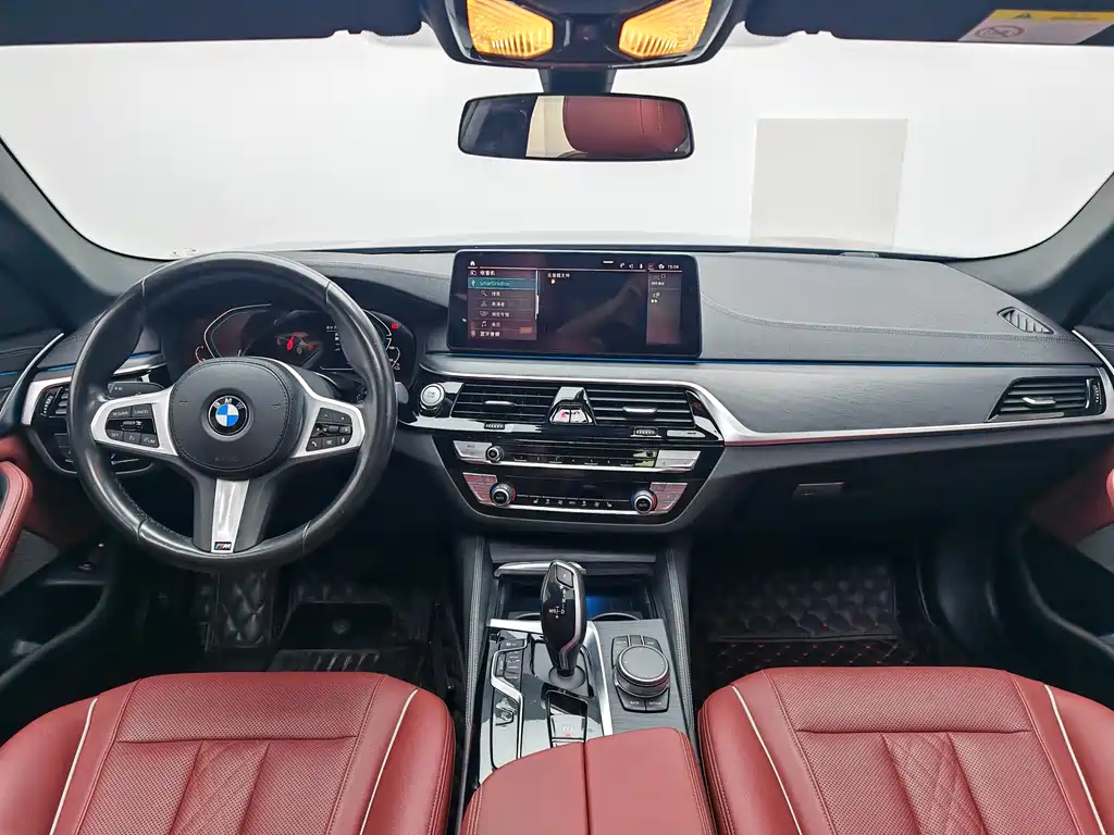 BMW 5 Series New Energy 2021 — фото 15