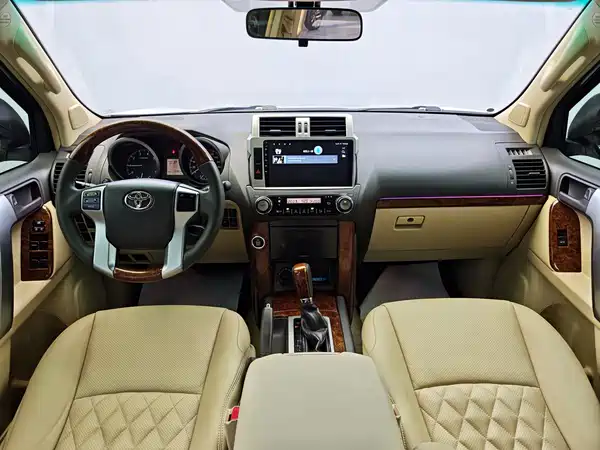 Toyota Prado 2014