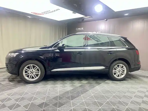 Audi Q7 2017